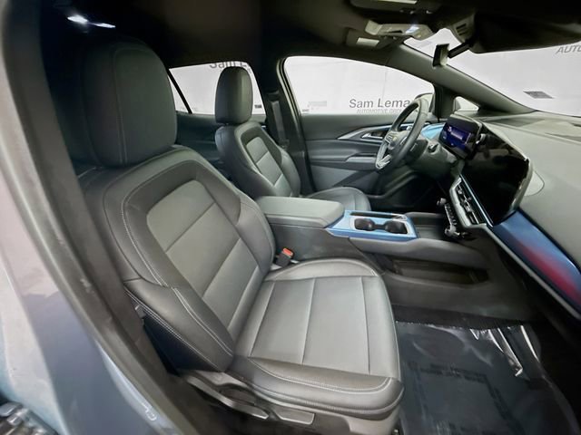 Used 2024 Chevrolet Equinox EV LT image 29