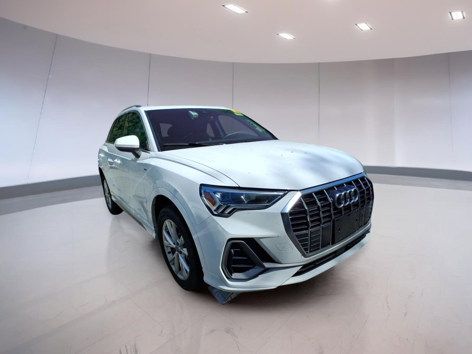 Used 2025 Audi Q3 2.0T Premium
