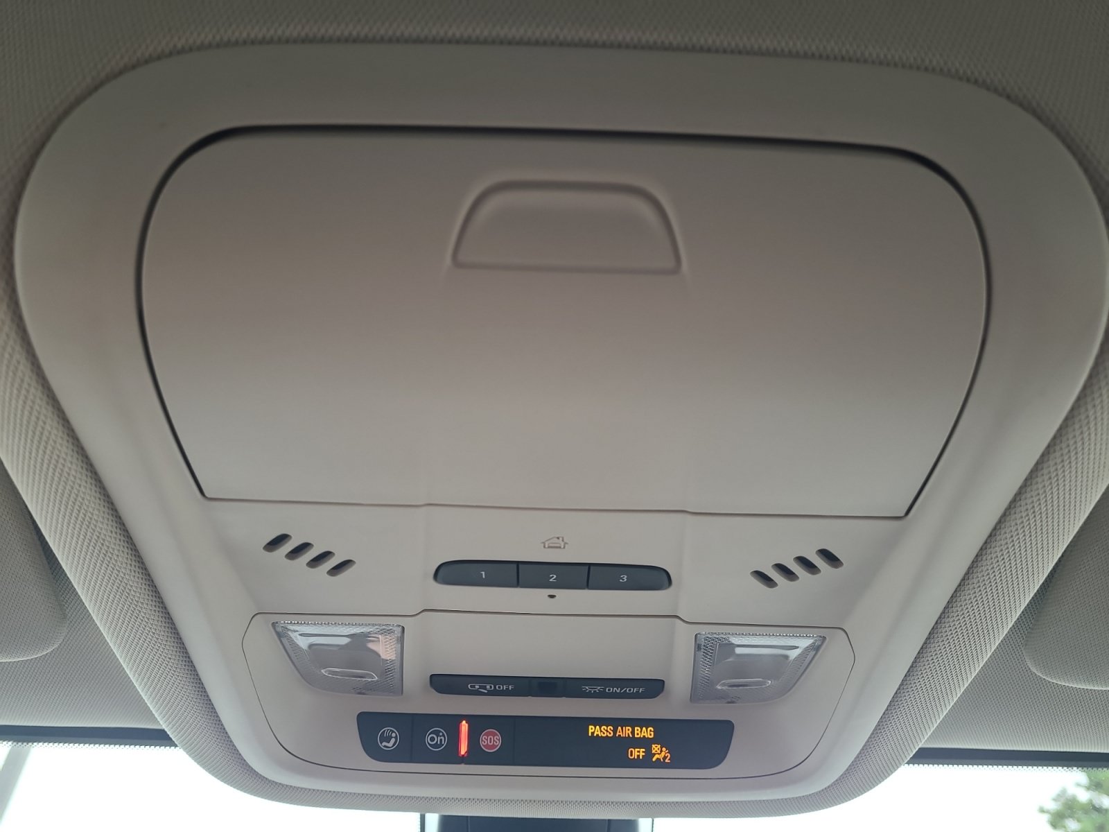 Used 2023 GMC Acadia Denali FWD image 22