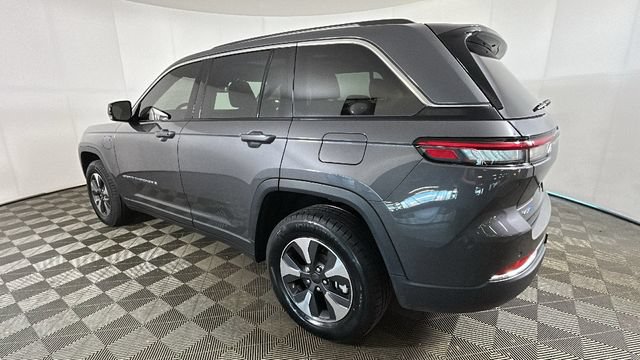 Used 2022 Jeep Grand Cherokee Limited 4xe AWD/4WD image 5