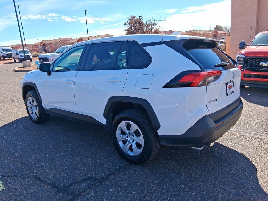 Used 2024 Toyota RAV4 LE image 3