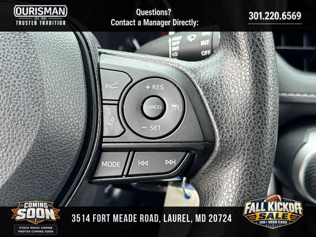 Used 2025 Toyota RAV4 LE AWD/4WD image 23