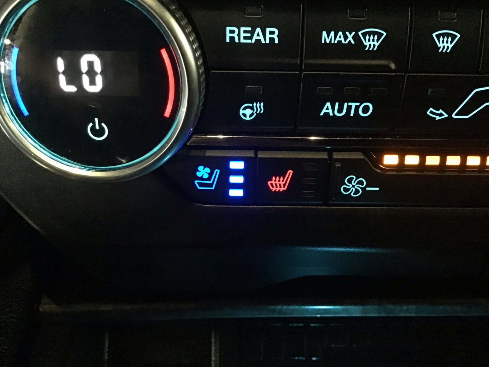 Used 2021 Ford Expedition Limited RWD image 26