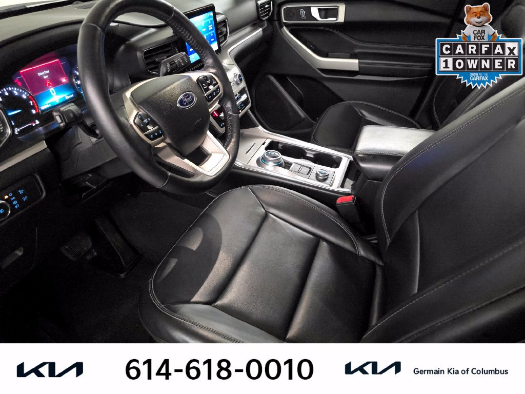 Used 2022 Ford Explorer XLT w/ Equipment Group 202A AWD/4WD image 17