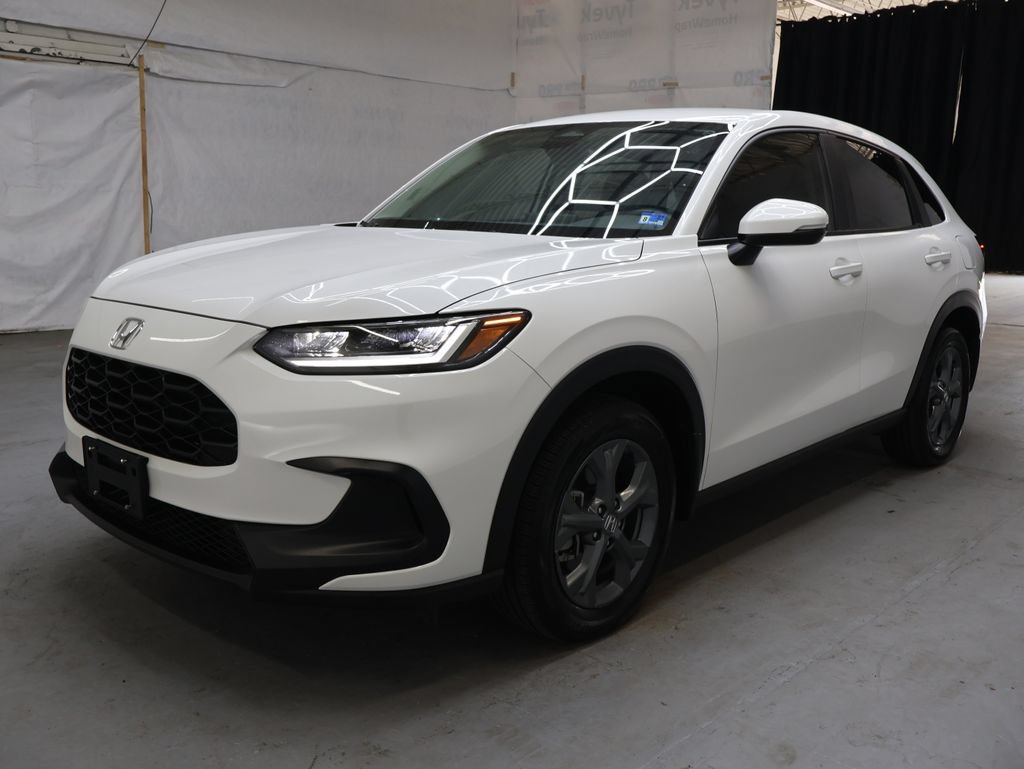 Used 2026 Honda HR-V LX image 3