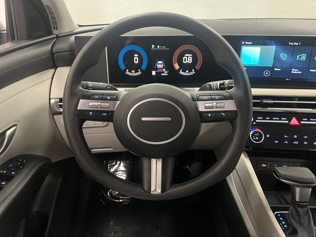 Used 2025 Hyundai Tucson SEL FWD image 15