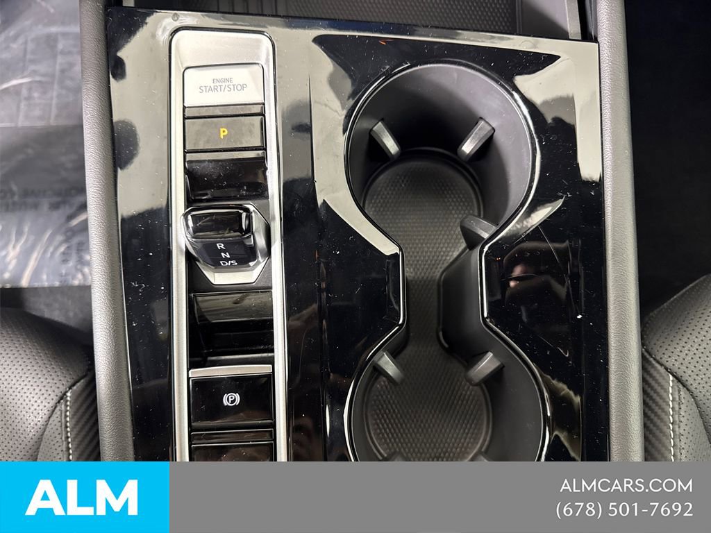 Used 2025 Volkswagen Atlas Cross Sport SE FWD image 36