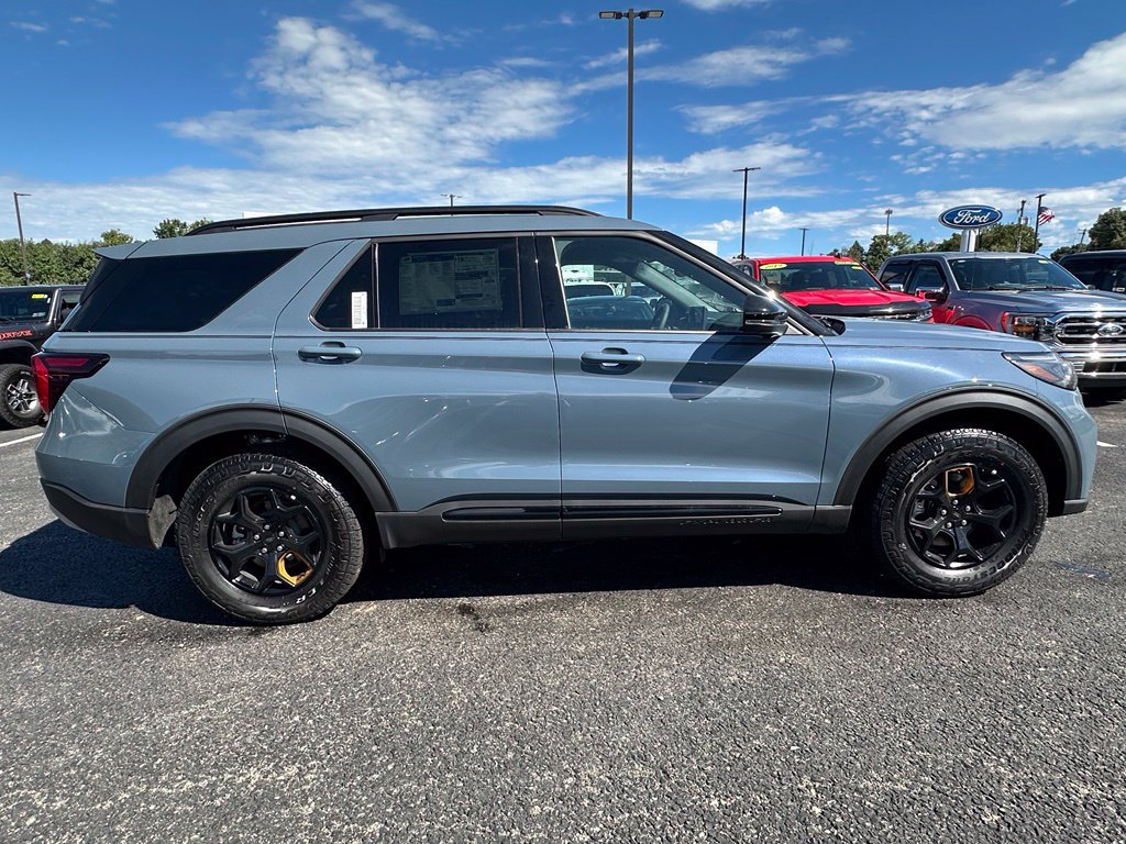 New 2026 Ford Explorer Tremor w/ Tremor Ultimate Package AWD/4WD image 4