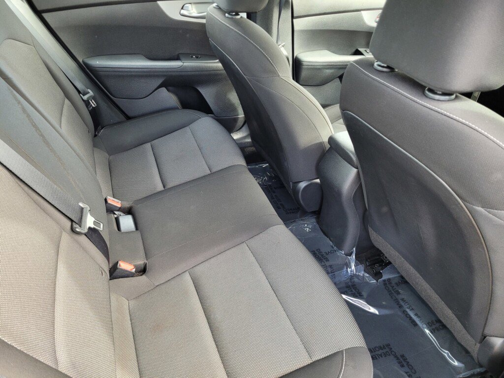 Used 2023 Kia Forte LXS image 19