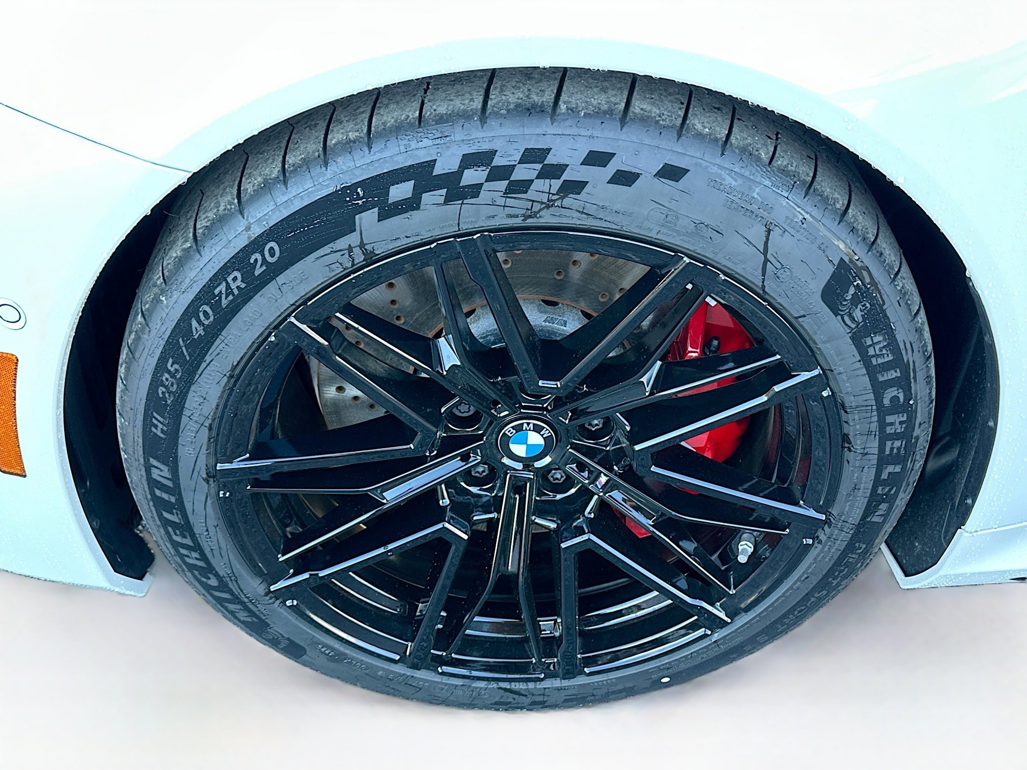 New 2026 BMW M5 w/ Carbon Package image 25