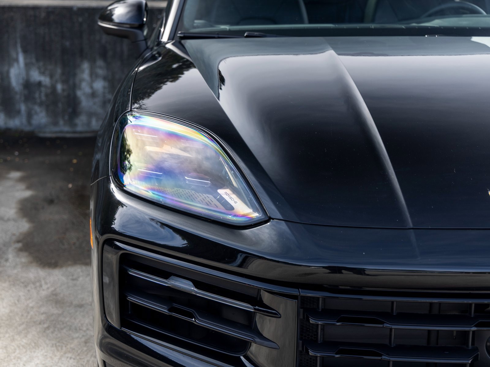 Certified 2025 Porsche Cayenne image 14