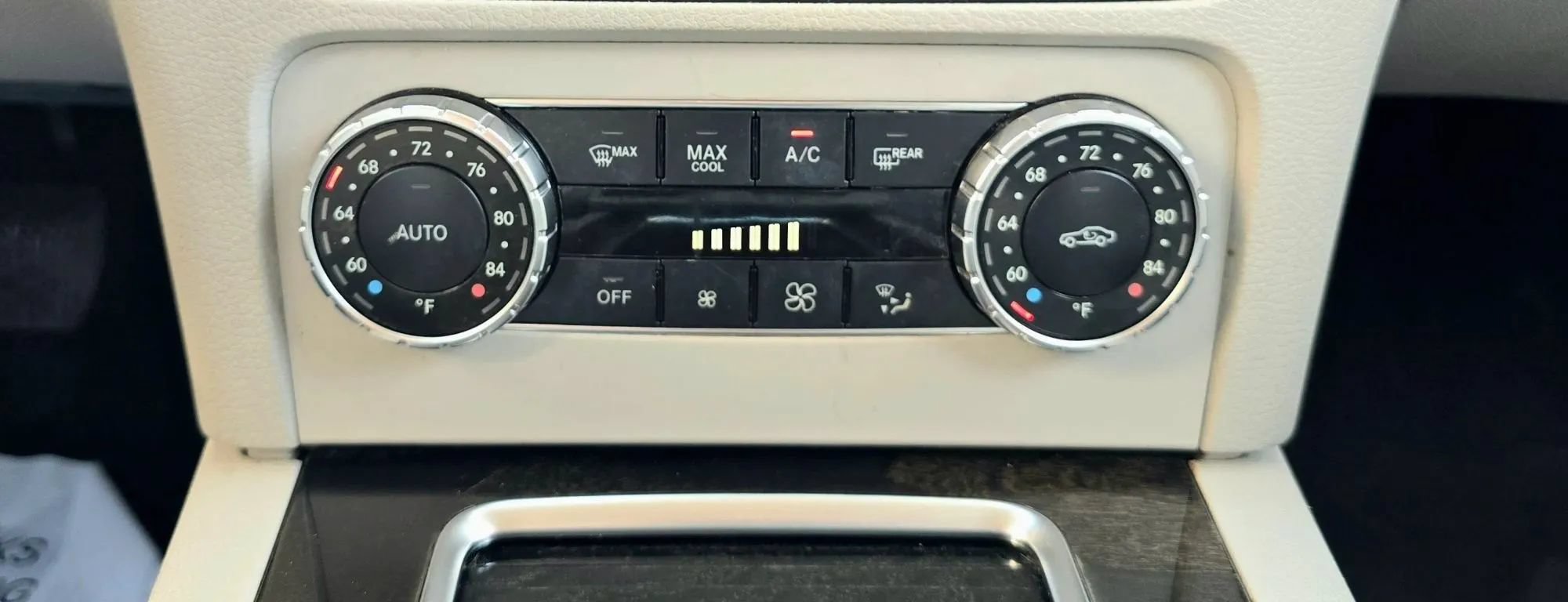 Used 2014 Mercedes-Benz GLK 350 2WD image 35