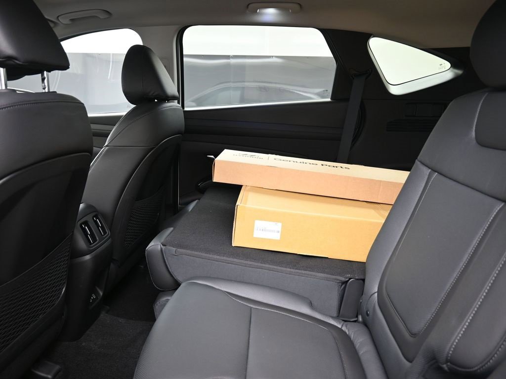 New 2026 Hyundai Tucson Limited image 18