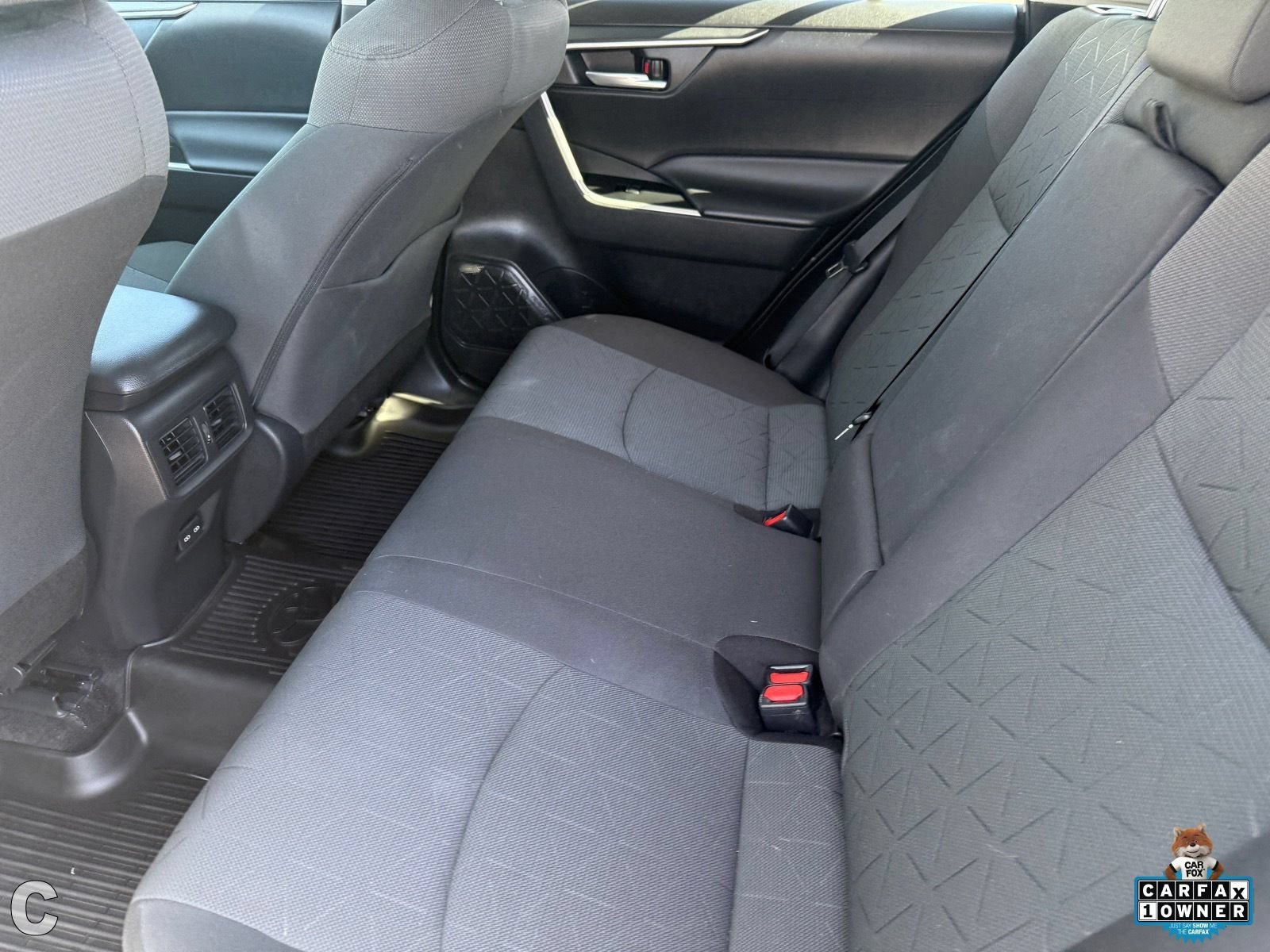 Used 2023 Toyota RAV4 XLE FWD image 14