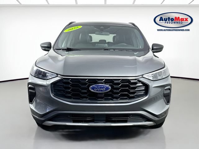 Used 2025 Ford Escape ST-Line AWD/4WD image 6
