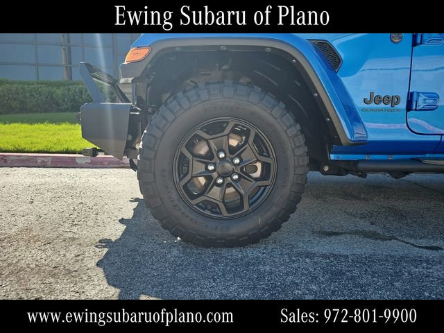 Used 2023 Jeep Gladiator Willys image 26