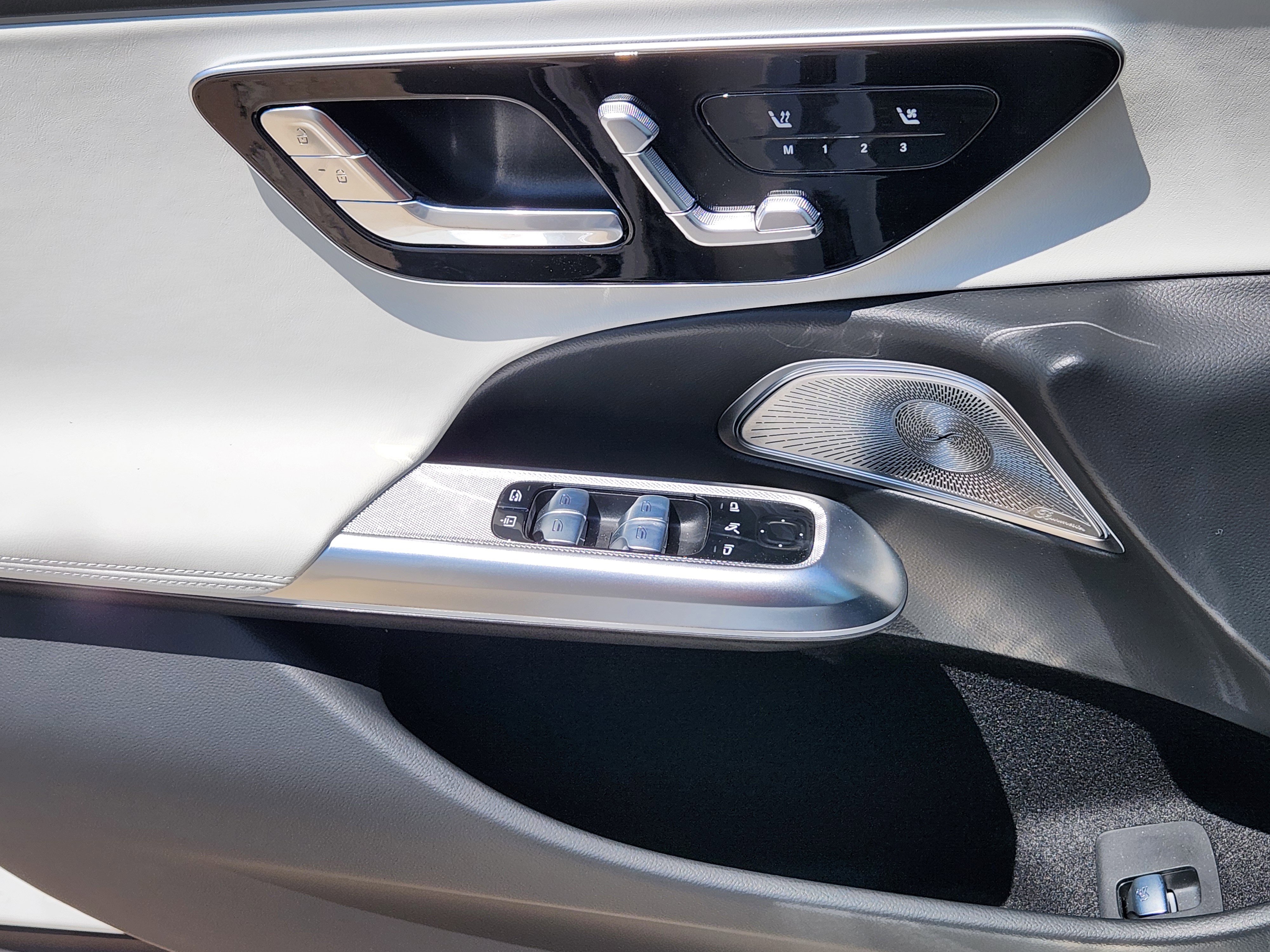 New 2026 Mercedes-Benz E 350 4MATIC Sedan image 23