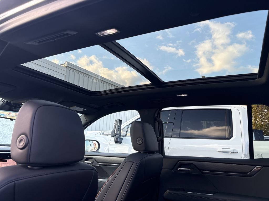 New 2026 GMC Acadia AT4 w/ Super Cruise Package image 44