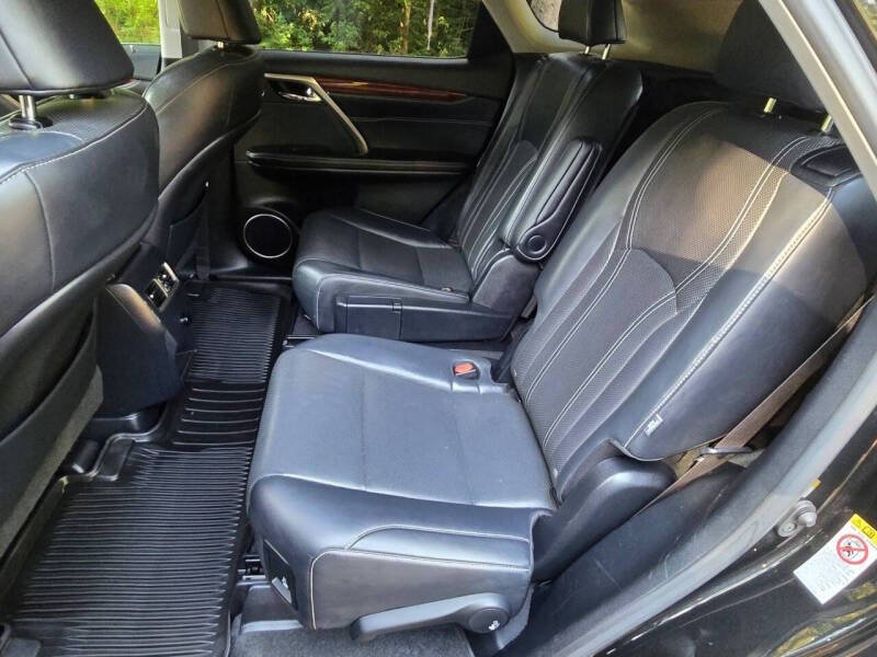 Used 2018 Lexus RX 450hL Premium w/ Premium Package AWD/4WD image 13