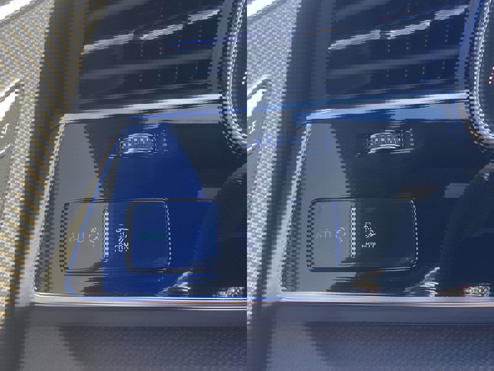 New 2026 Audi Q8 Prestige image 22