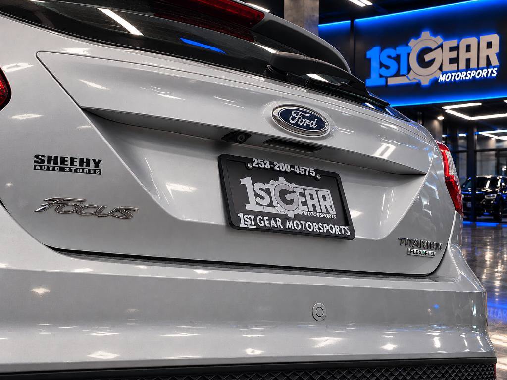Used 2014 Ford Focus Titanium FWD image 15