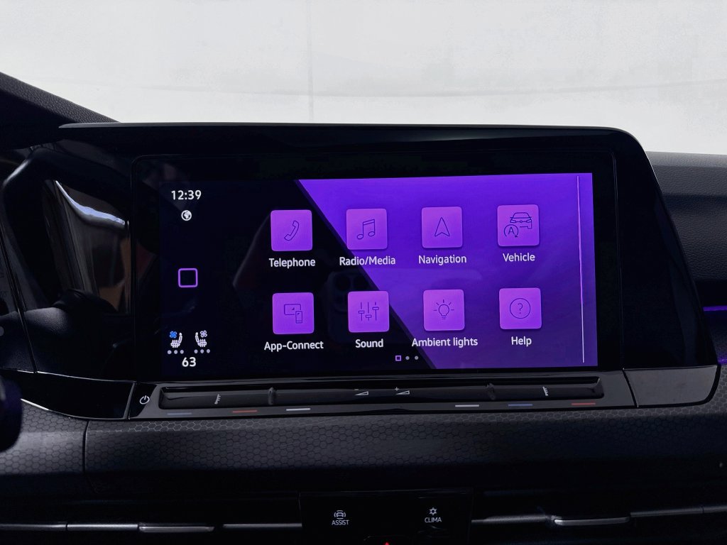 Used 2024 Volkswagen GTI SE FWD image 15