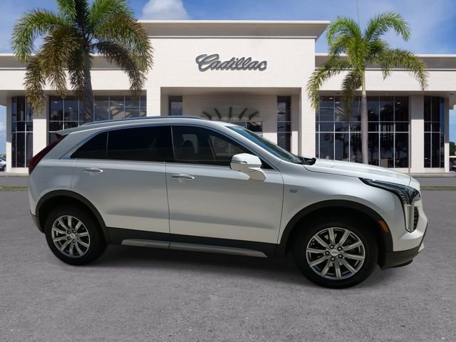 Certified 2023 Cadillac XT4 Premium Luxury w/ Enhanced Visibility Package image 17