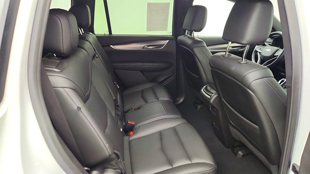 Used 2023 Cadillac XT6 Luxury FWD image 25