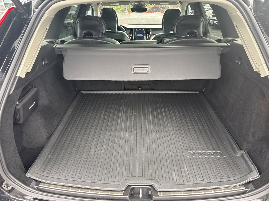 Used 2023 Volvo XC60 B5 Plus w/ Climate Package image 26