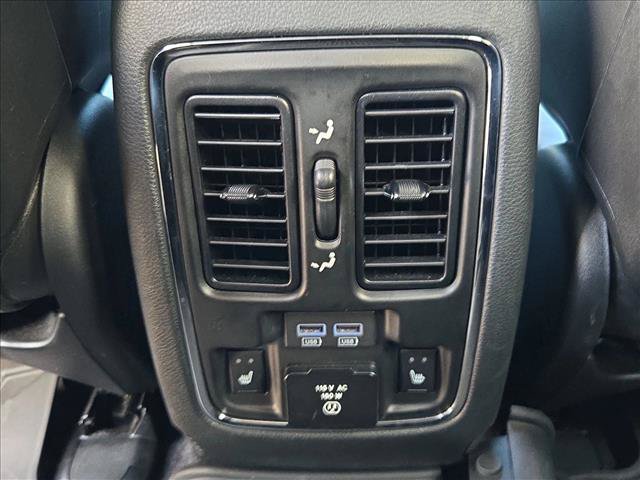 Used 2019 Jeep Grand Cherokee Trailhawk AWD/4WD image 18