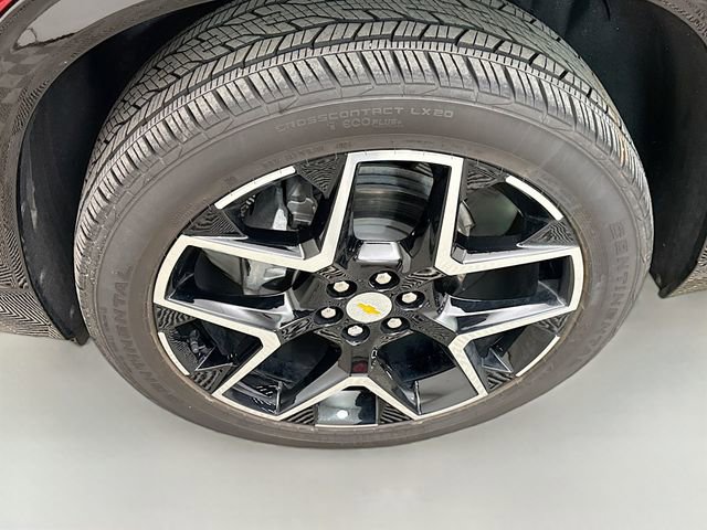 Used 2025 Chevrolet Traverse High Country image 36