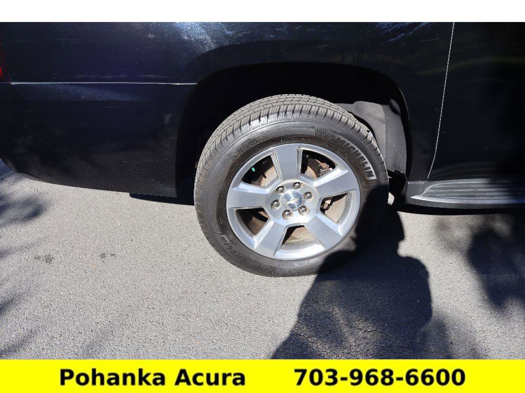 Used 2018 Chevrolet Suburban LT w/ Luxury Package image 34