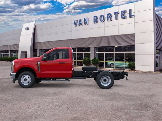 New 2026 Ford F350 XL w/ XL Chrome Package AWD/4WD image 47