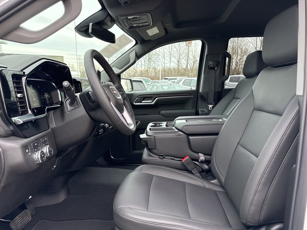 Used 2026 GMC Sierra 1500 SLT image 9