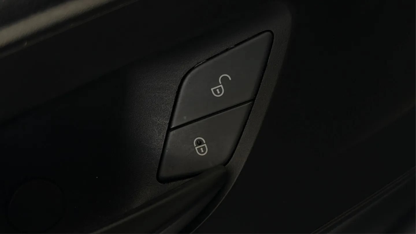Used 2021 Mercedes-Benz Sprinter 2500 image 28