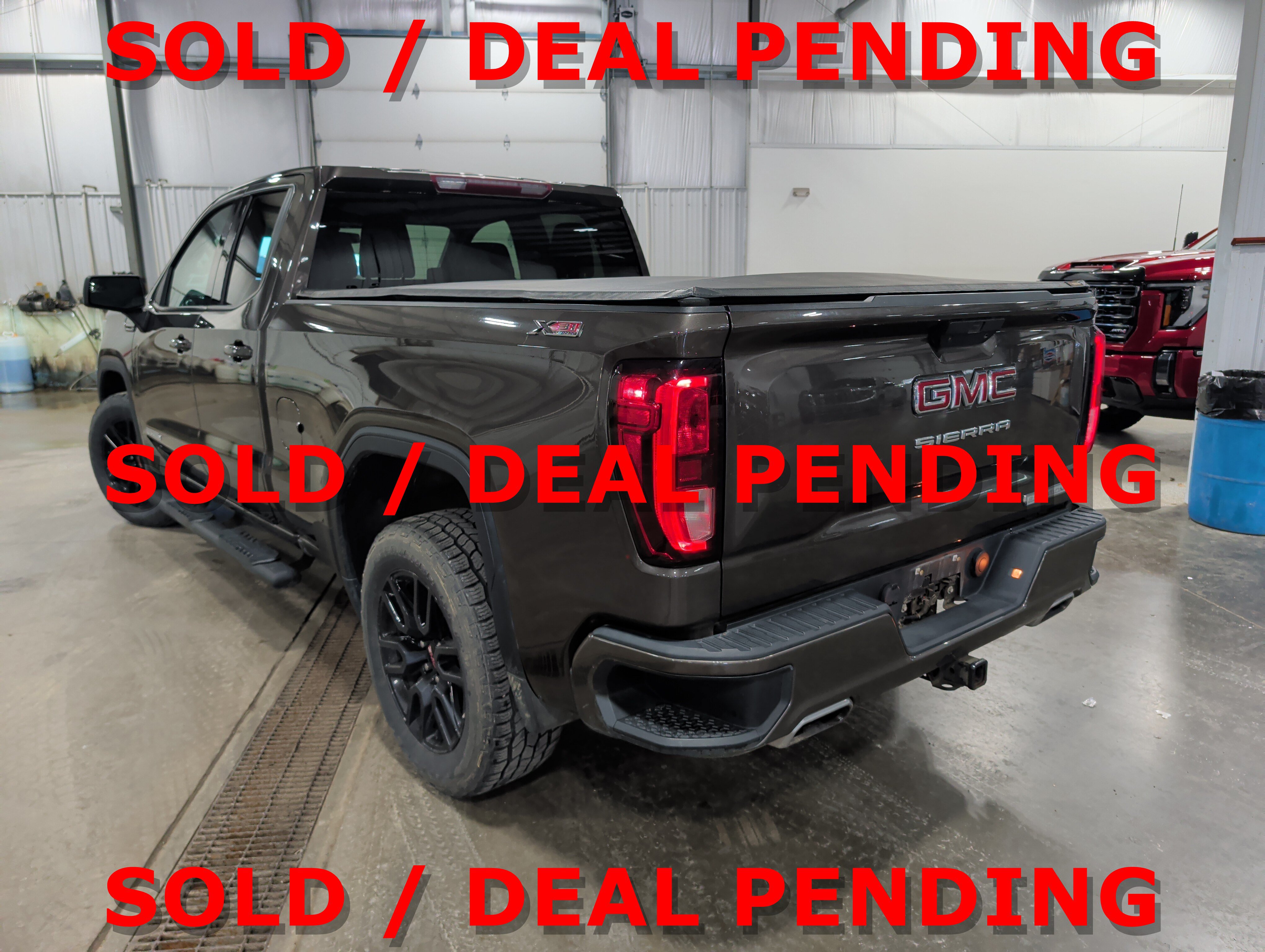 Used 2019 GMC Sierra 1500 Elevation w/ Elevation Value Package AWD/4WD image 4