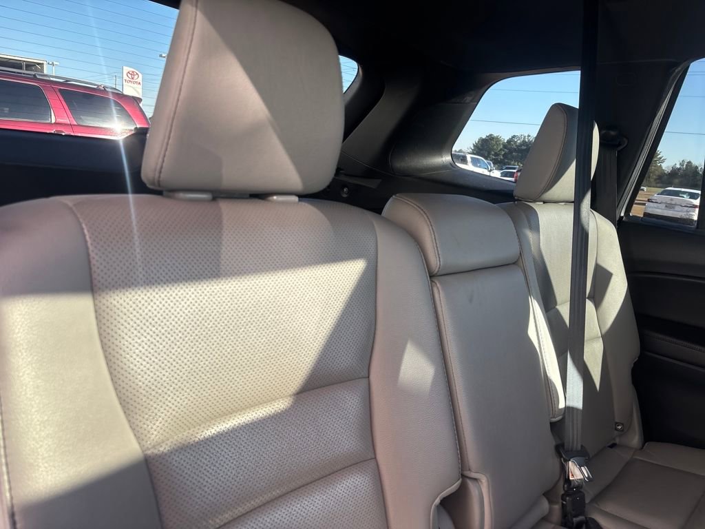 Used 2023 Honda Passport EX-L image 28