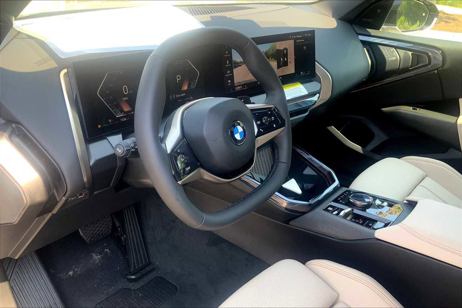 Used 2025 BMW X3 xDrive30i w/ Premium Package image 9