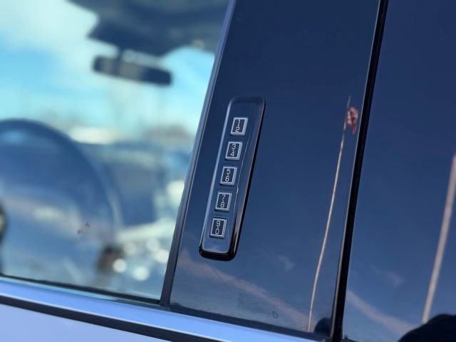 Used 2024 Ford F250 Limited image 16