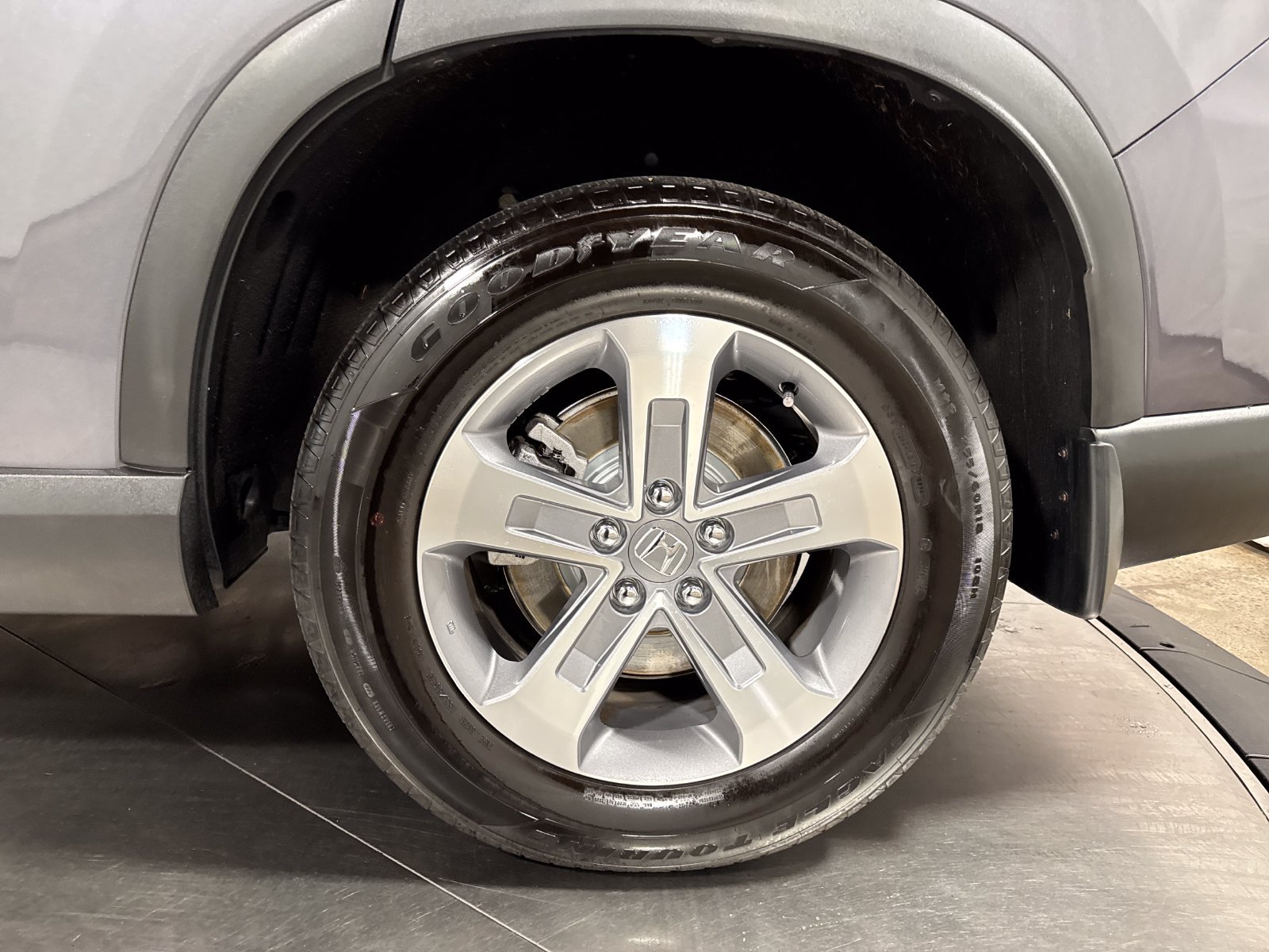 Used 2025 Honda Pilot EX-L image 12