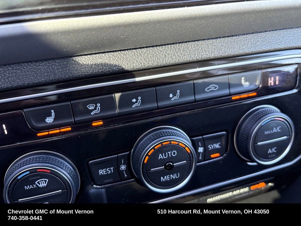 Used 2021 Volkswagen Atlas SEL R-Line AWD/4WD image 31