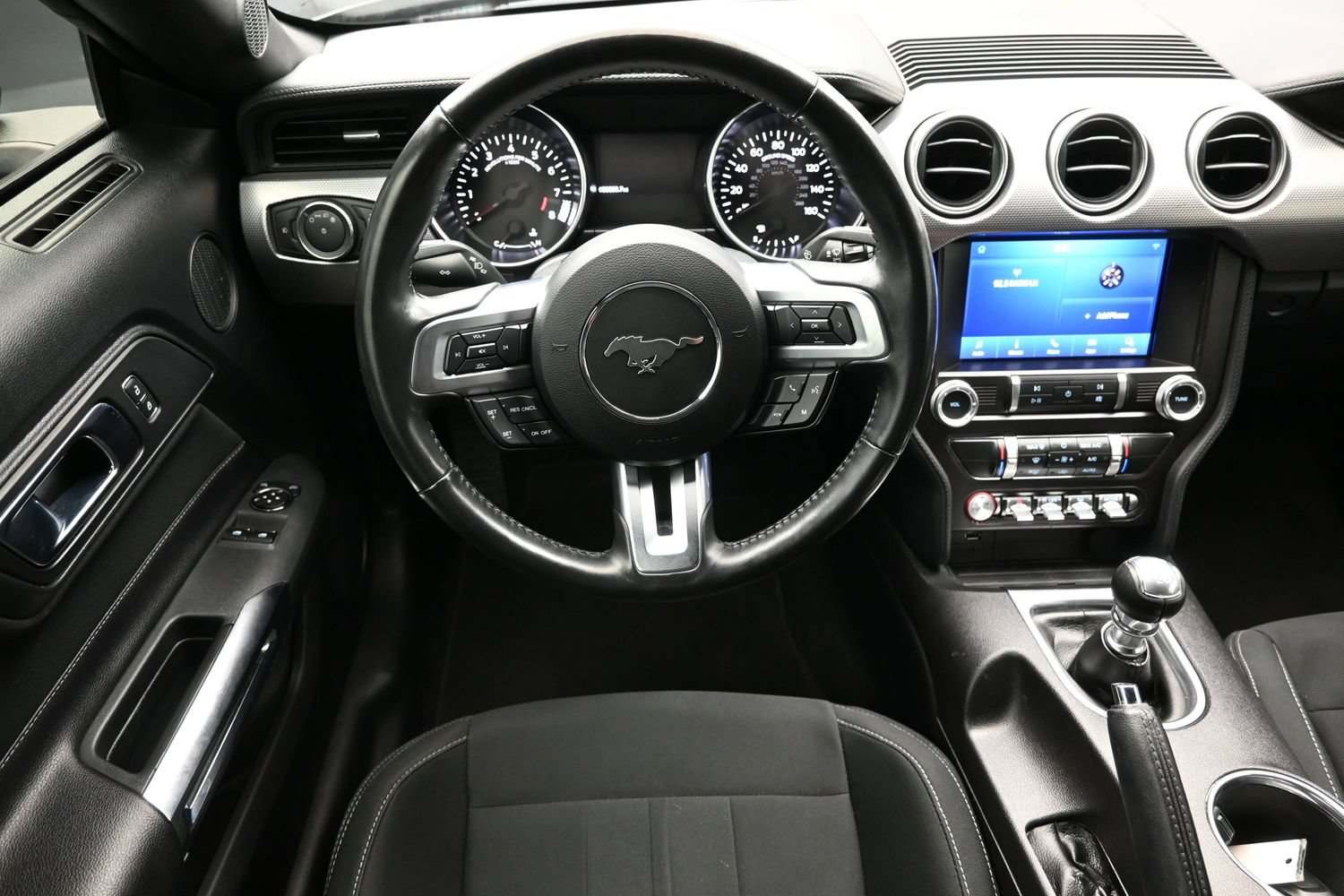 Used 2020 Ford Mustang GT w/ Equipment Group 301A RWD image 25