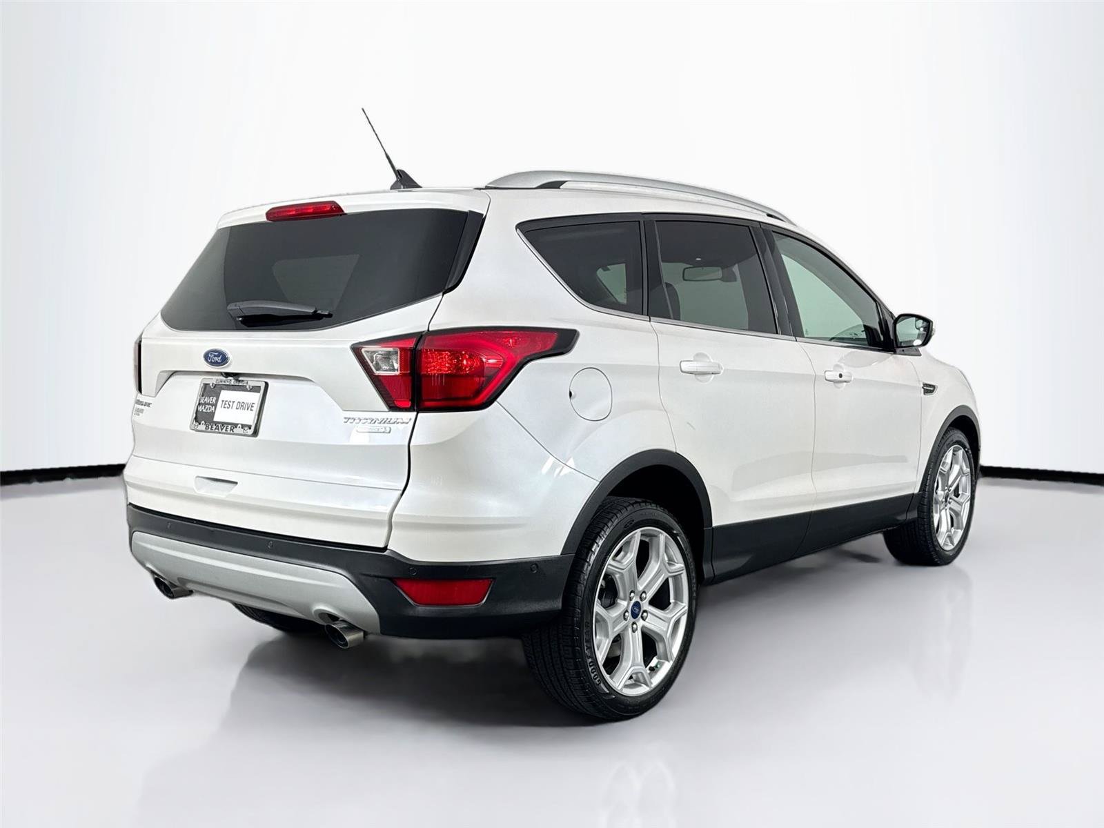 Used 2019 Ford Escape Titanium FWD image 2