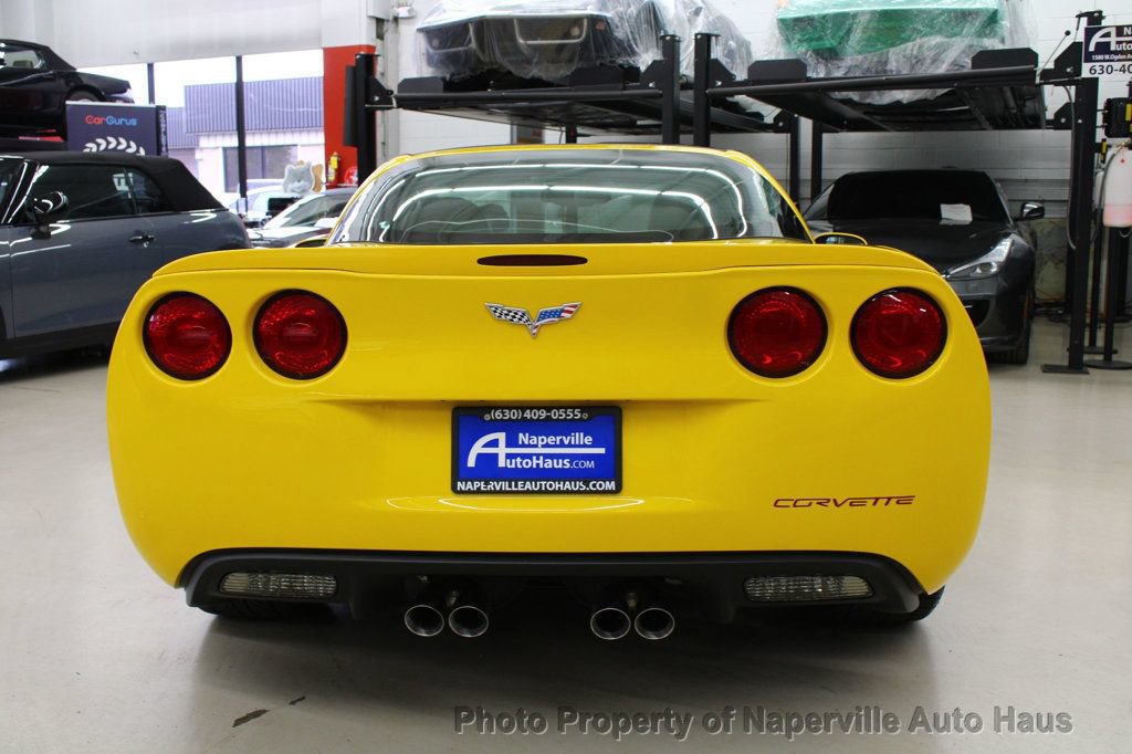 Used 2007 Chevrolet Corvette Coupe w/ Preferred Equipment Group RWD image 8