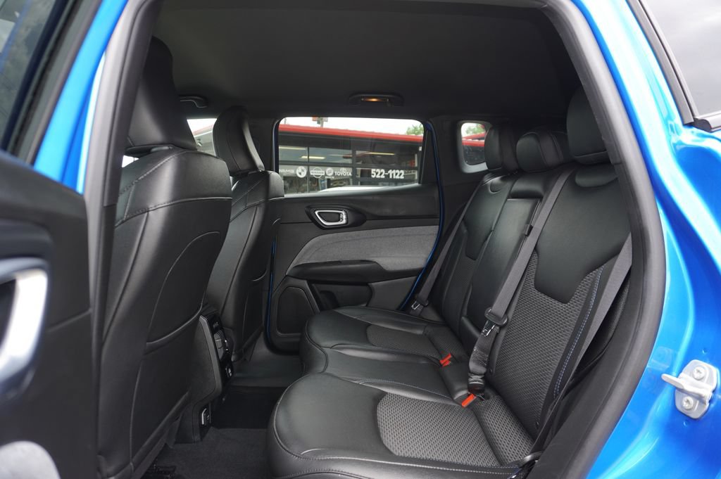 Used 2024 Jeep Compass Latitude AWD/4WD image 26