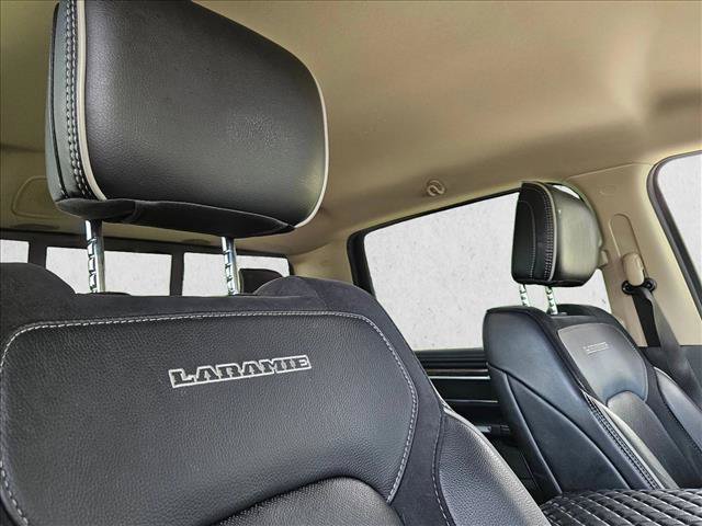 Used 2020 RAM 1500 Laramie w/ Off Road Group AWD/4WD image 23
