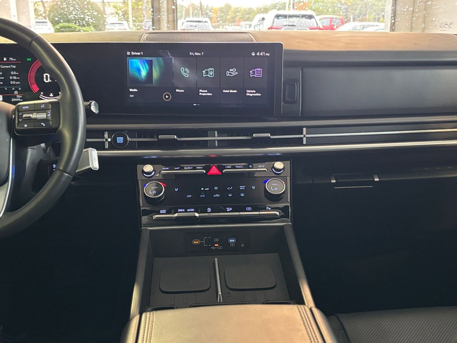 Used 2025 Hyundai Santa Fe SEL image 21