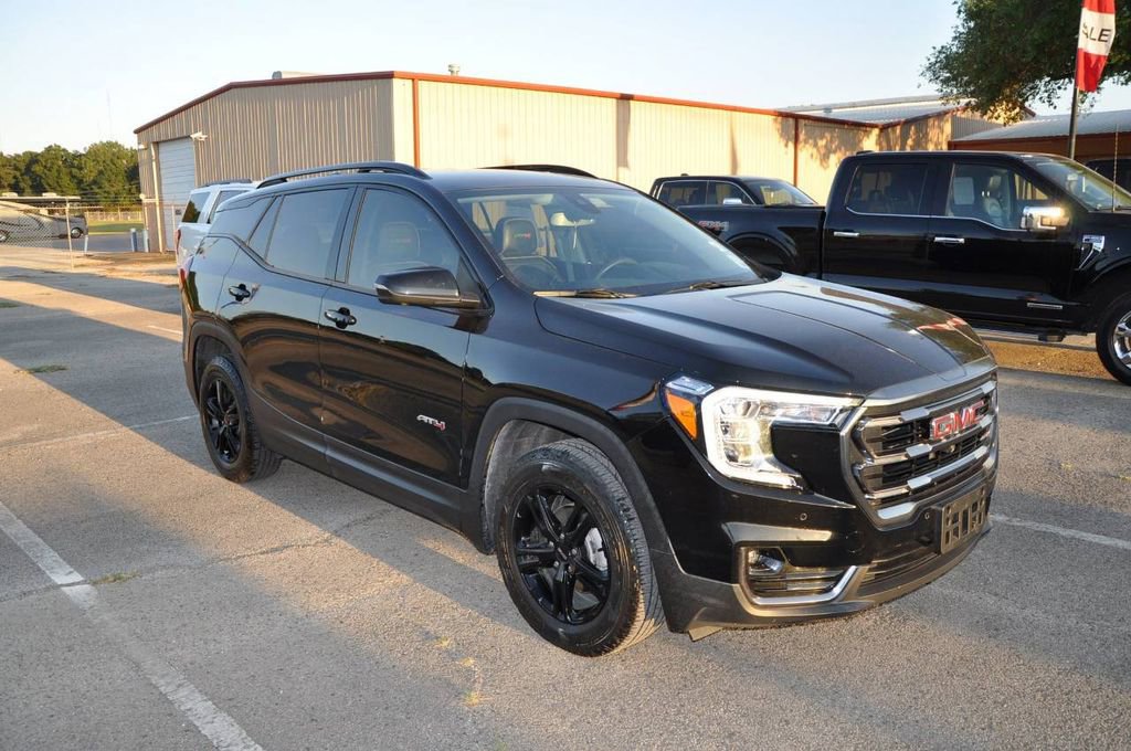 Used 2022 GMC Terrain AT4 w/ Tech Package image 6
