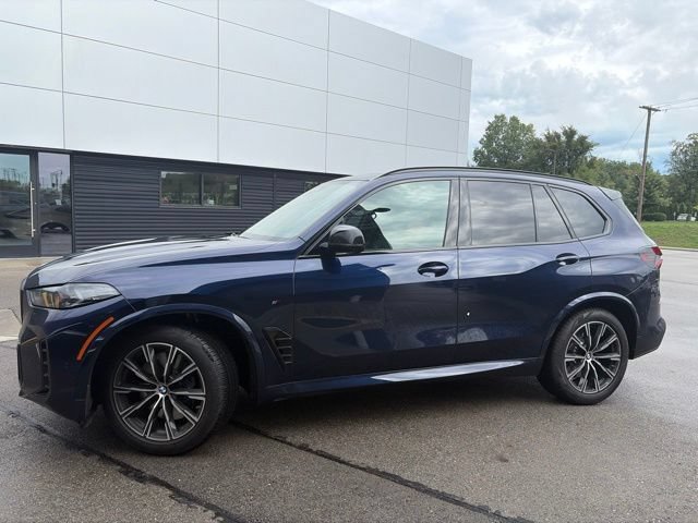 Used 2026 BMW X5 M60i AWD/4WD image 6