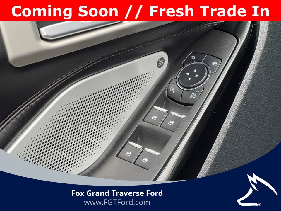 Certified 2023 Ford Explorer Platinum w/ Technology Package image 18